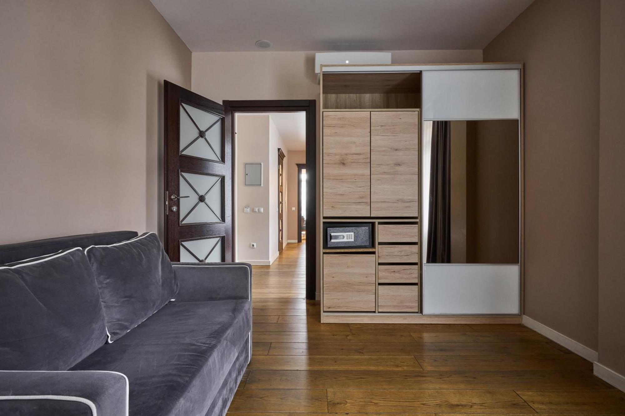 F&b Otel 4*